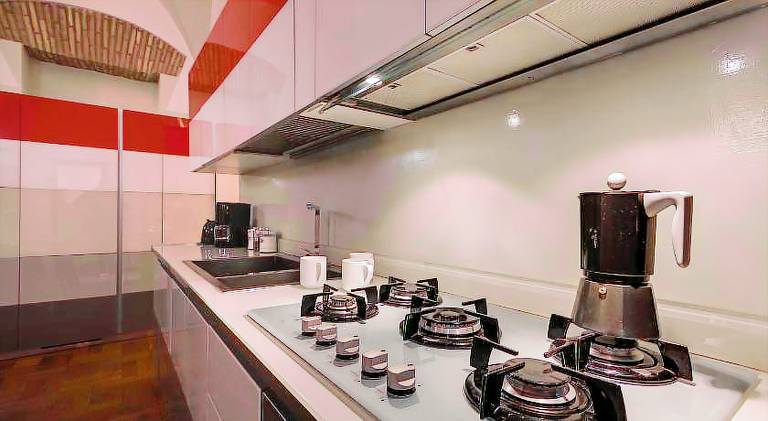 Wonderful apartment with hot tub, sauna & yard | Next to Pantheon | Pets are welcome — photo 5