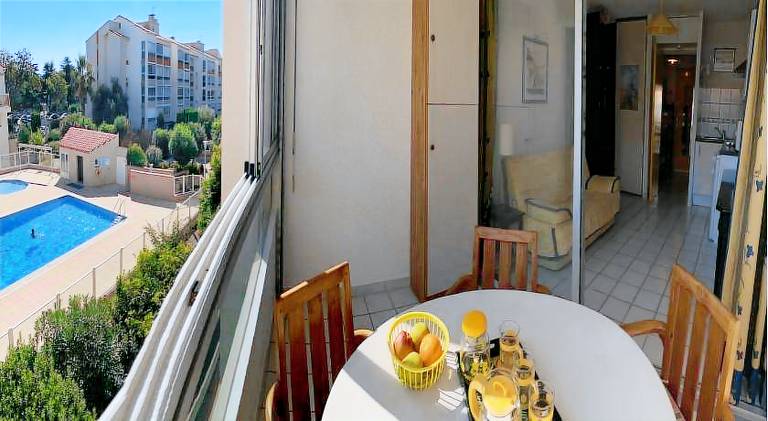 Rental apartment with pool — photo 3