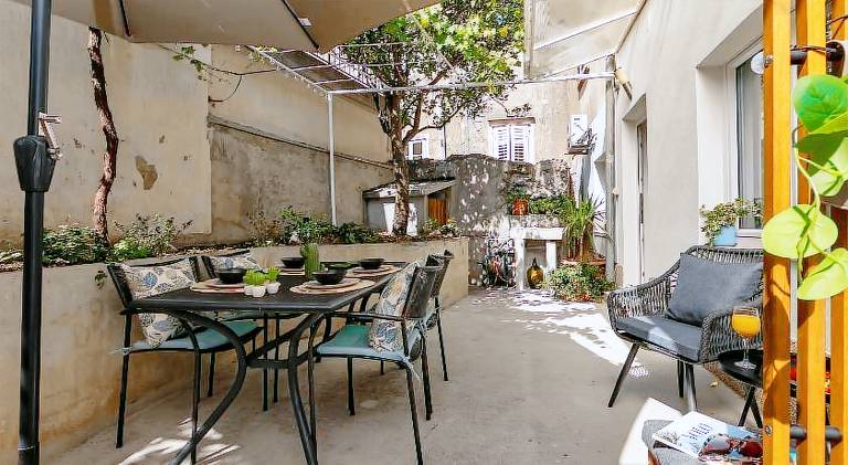 Hidden Garden, Stylish Stay in Makarska Old Town — photo 5