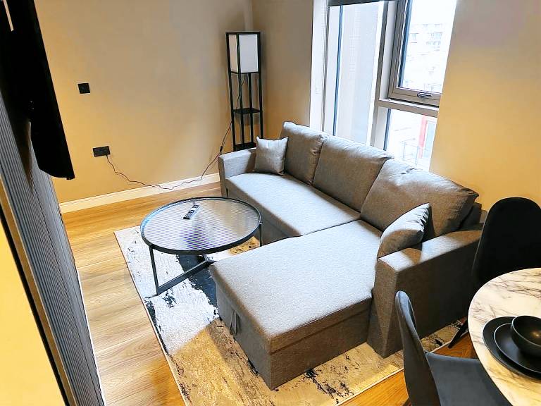 Rental apartment | Close to The Beatles Story — photo 2