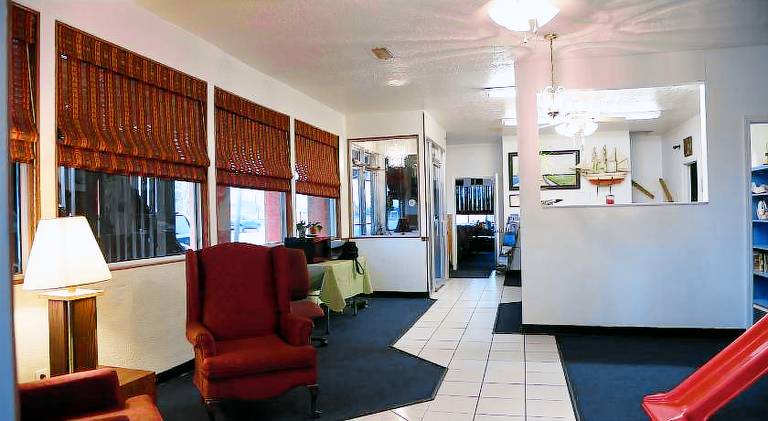Gulfway Motel and Restaurant in Bolivar, TX