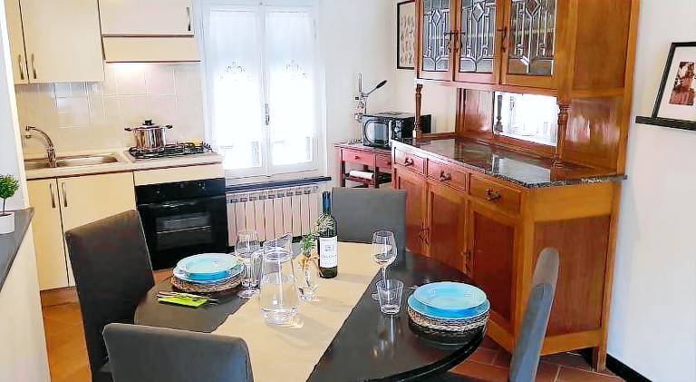Rental apartment with 2 rooms for 4 persons — photo 3