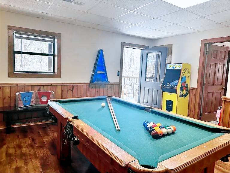 Cabin with private pool & patio — photo 2