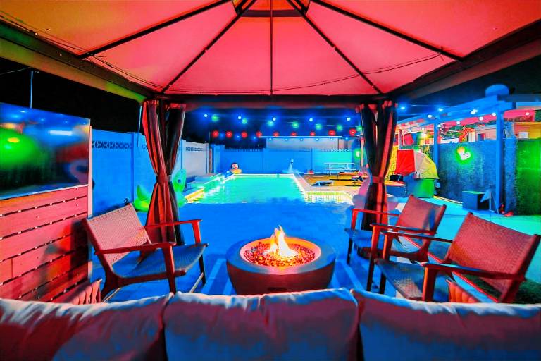 Poolside Nights & Neon Vibes! Scottsdale Escape — photo 3