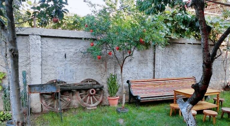 House  Isani-Samgori