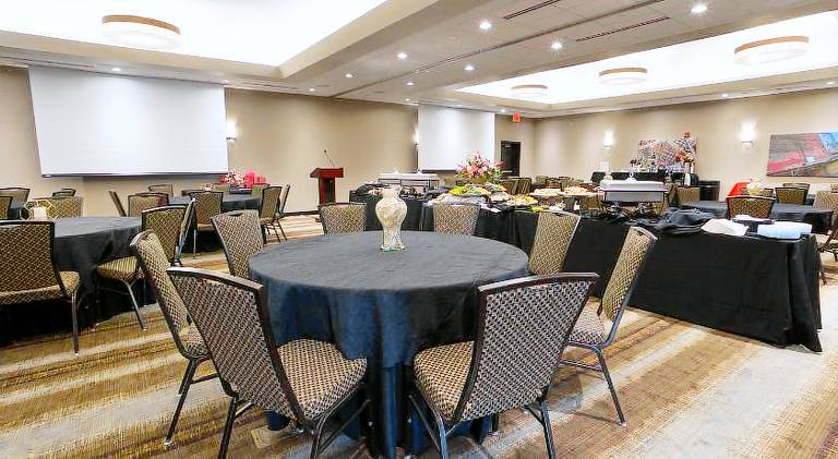 Drury Inn & Suites Louisville North — photo 4