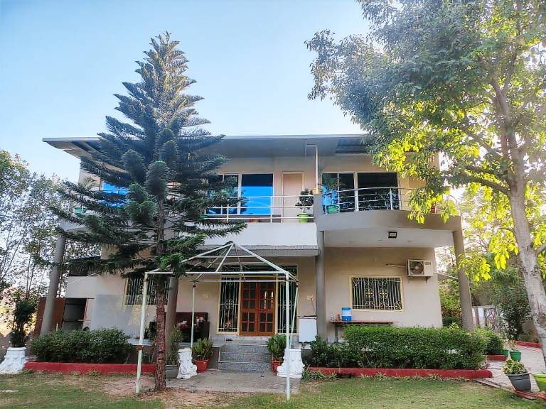 Crown Villa Entire 5BHK With private pool — photo 4