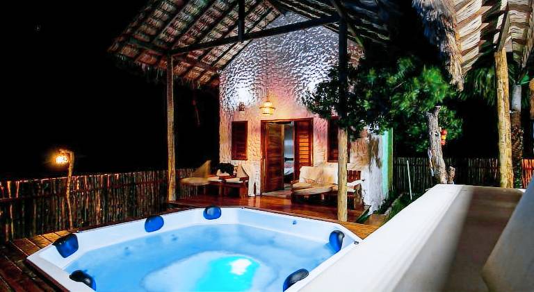Chalet with jacuzzi & pool — photo 2