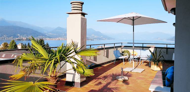 Fully equipped beautiful rental apartment with terrace | Beach nearby | Dogs allowed — photo 3