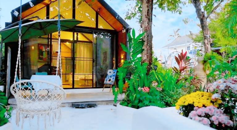 House with pool & jacuzzi — photo 5