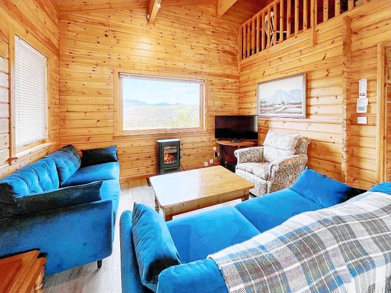 Child-friendly nice cottage with barbeque & garden | River view | Dogs allowed — photo 3