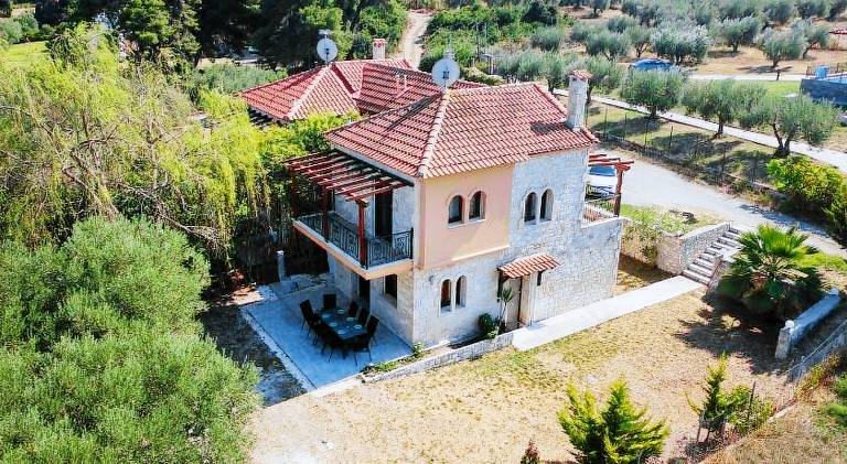 Villa with yard & terrace in Kas