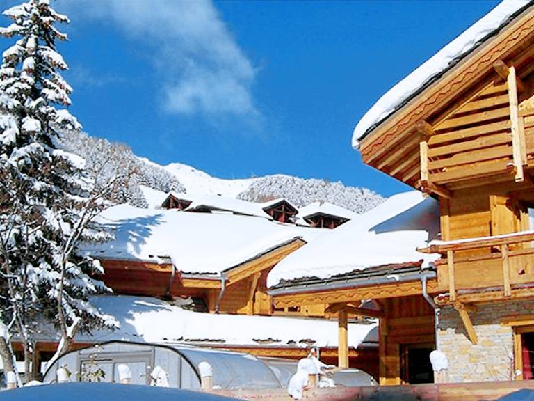 Charming chalet with private pool | Pets are welcome — photo 2