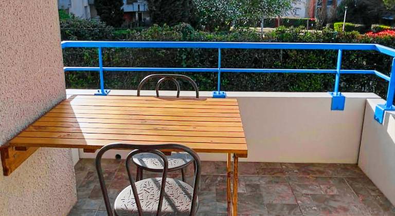 Holiday apartment with pool — photo 4