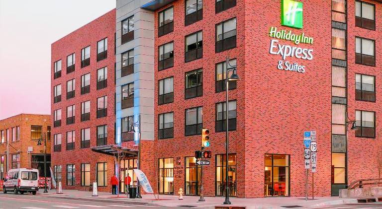 Holiday Inn Express and Suites Tulsa Downtown - Arts District By IHG in Tulsa, OK