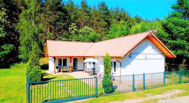 Lodge with terrace, garden & barbeque | Pets allowed in Gdansk