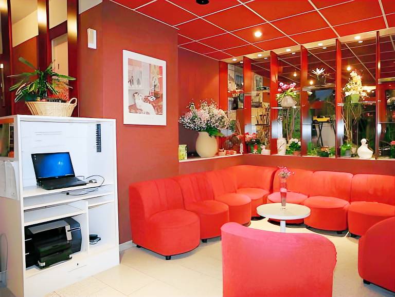 The Originals City, Hôtel L'Arc-En-Ciel, Thonon-les-Bains — photo 5