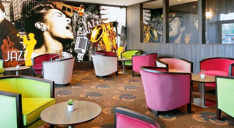 Hotel Roi Soleil Prestige Plaisir - St Quentin — photo 5