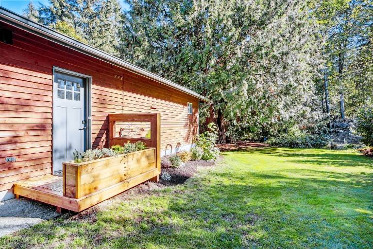 Pet-Friendly Kent Vacation Rental, Walk to Lake! — photo 3