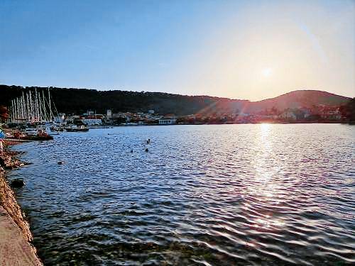 Apartma Otok Rava