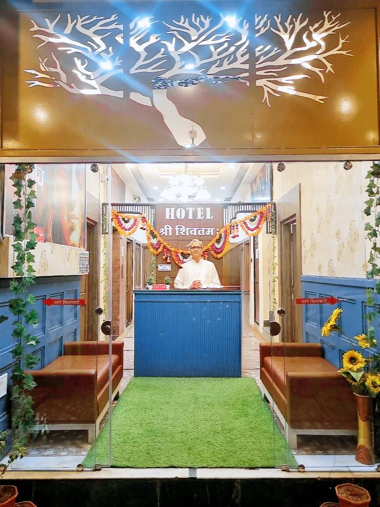 Hotel Shree Shivtam in Indore