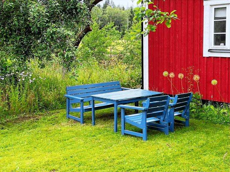 House with terrace & garden — photo 4