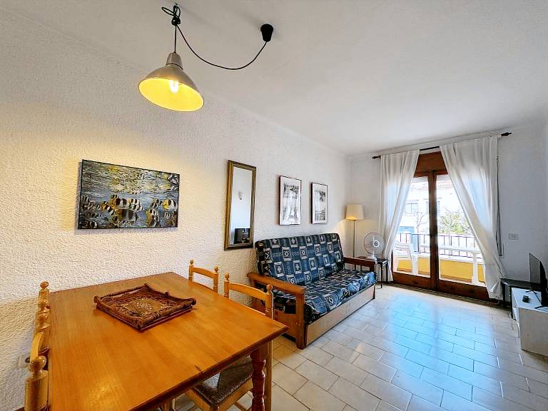 Holiday apartment with 2 rooms for 4 persons — photo 5