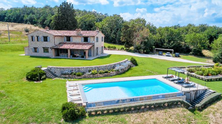 Villa with yard, private pool & terrace | Suitable for remote work — photo 2