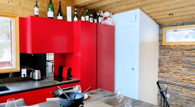 Chalet with 2 rooms for 4 persons — photo 3