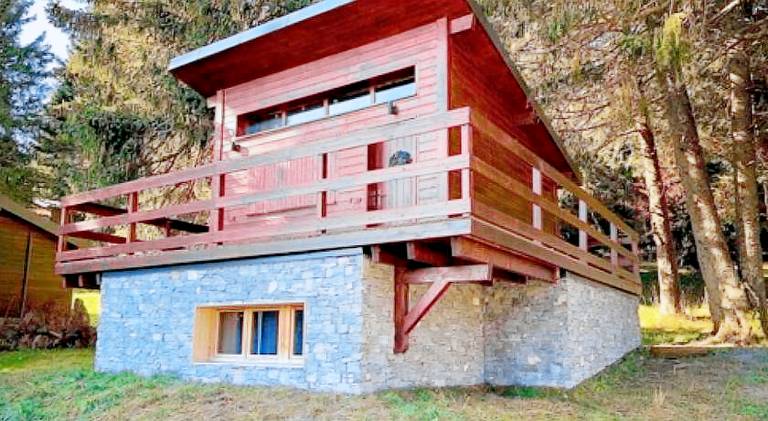 Chalet with 2 rooms for 4 persons in Aix-les-Bains