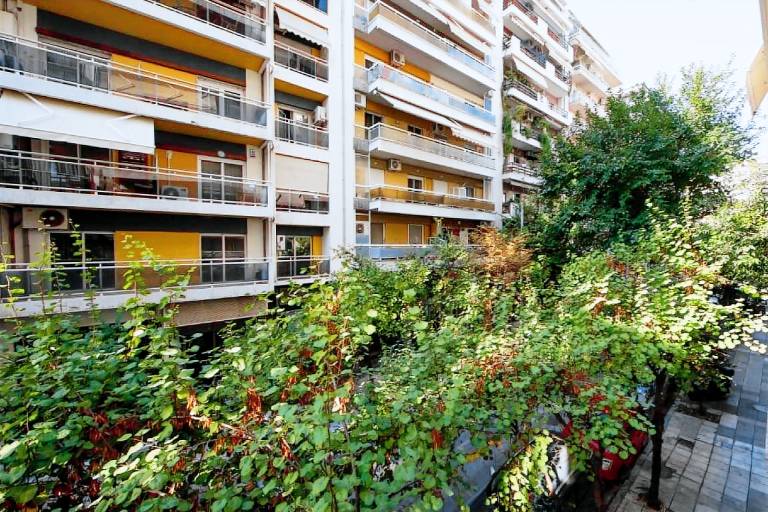 Mandarin apartments by halu! in Thessaloniki