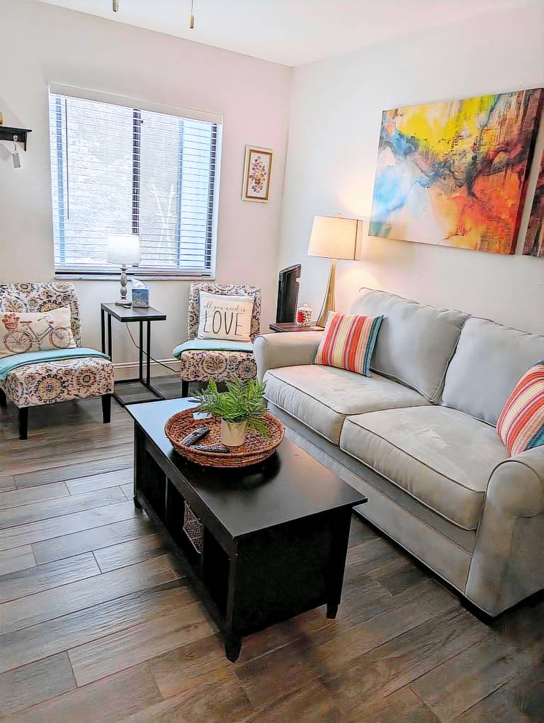 Condo Paradise Lakes