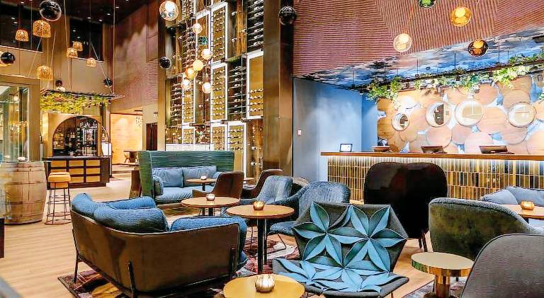 Motel One Wiesbaden — photo 3