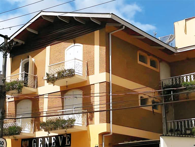 Hotel Geneve - 2km do Capivari in Campos