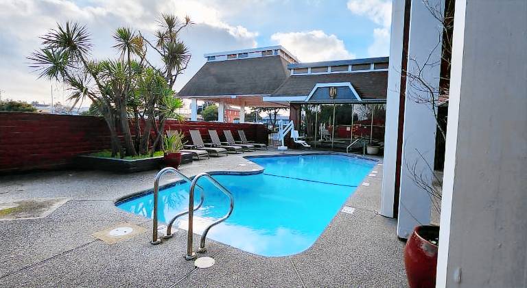 Red Lion Hotel Eureka — photo 4