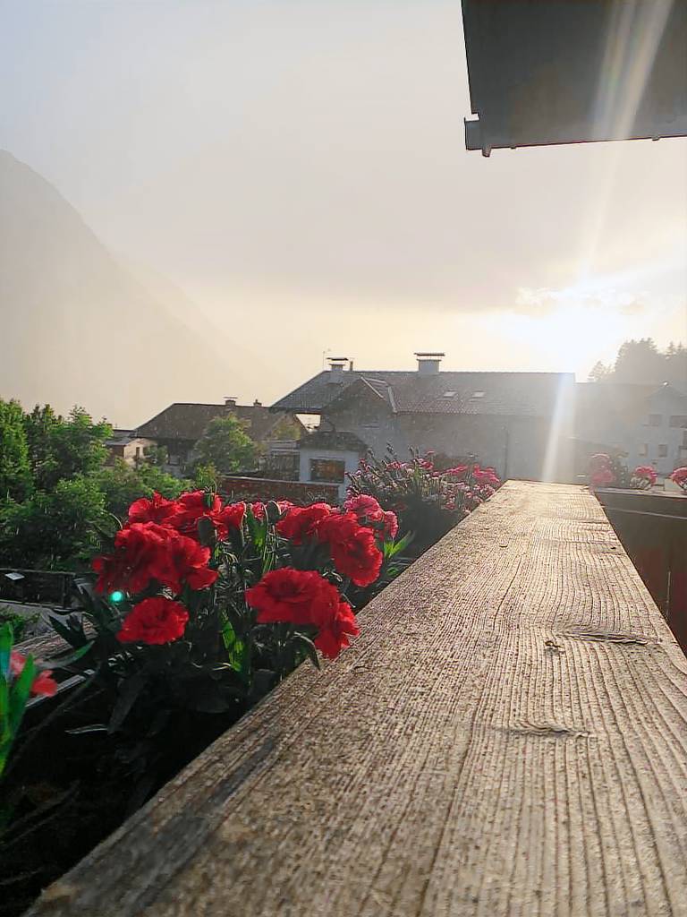 Holiday apartment with patio, BBQ & yard | Mountain view — photo 2