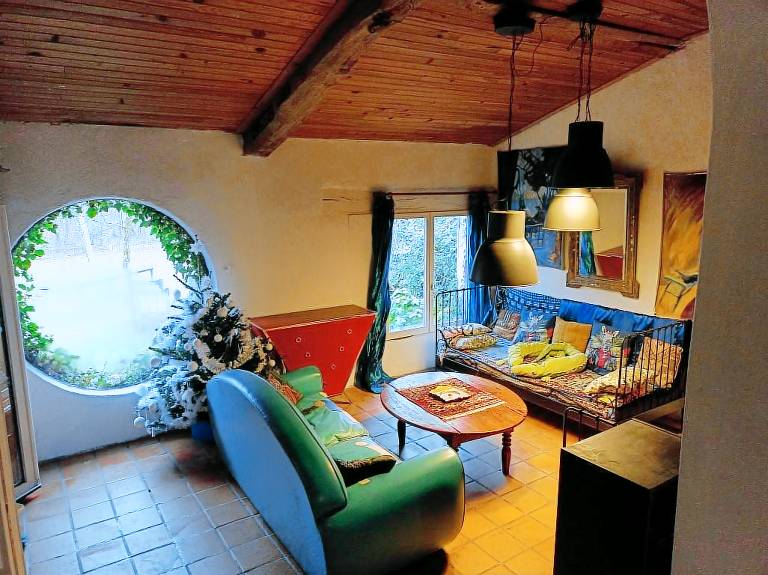 Family-friendly gite with yard, private pool & barbeque | Nature view | Pets allowed — photo 3