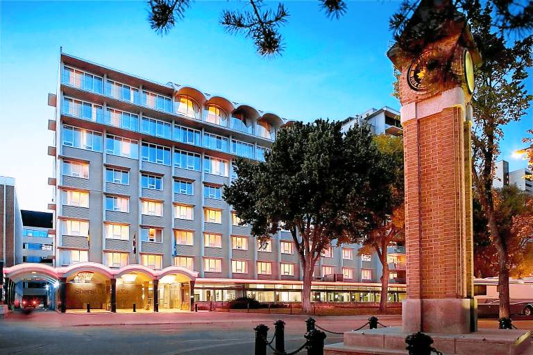 Sheraton Cavalier Saskatoon Hotel — photo 4