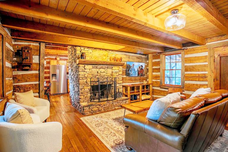 Cabin with jacuzzi | Mountain view — photo 3