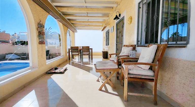 Villa with pool | Pets are welcome — photo 3