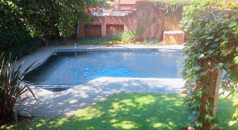 Apartment with pool | Pets are welcome — photo 3