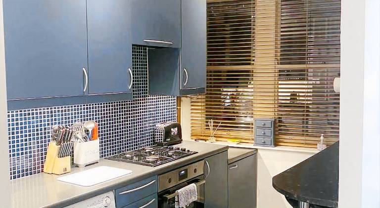 Rental apartment with jacuzzi — photo 4
