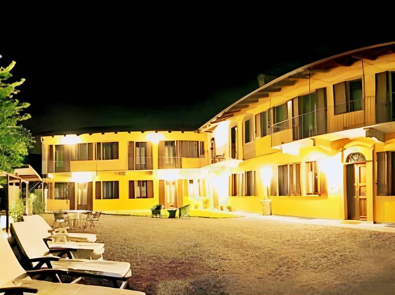 Agriturismo  Alba