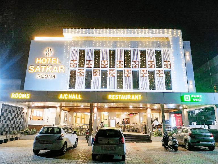 Hotel Satkar Chhatral