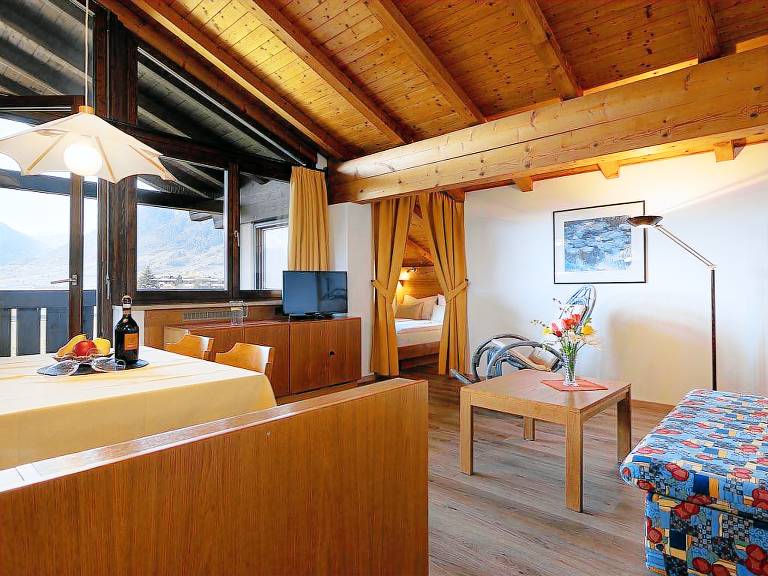 Ferienwohnung mit Hund in Meran, Marling für max. 2 Personen Ferienwohnung mit Hund in Meran, Marling für max. 2 Personen