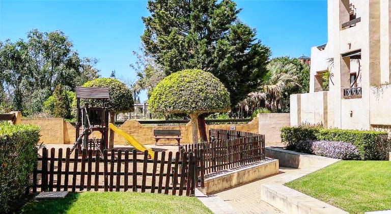 Beautiful rental apartment with pool | Close to the beach | Pets are welcome — photo 5