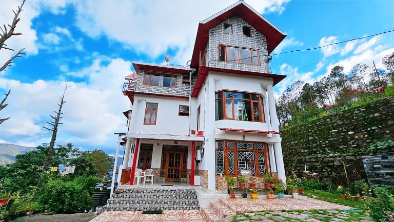 Shri Villa Homestay in Shimla