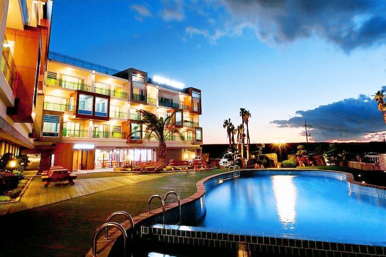 Login Resort
