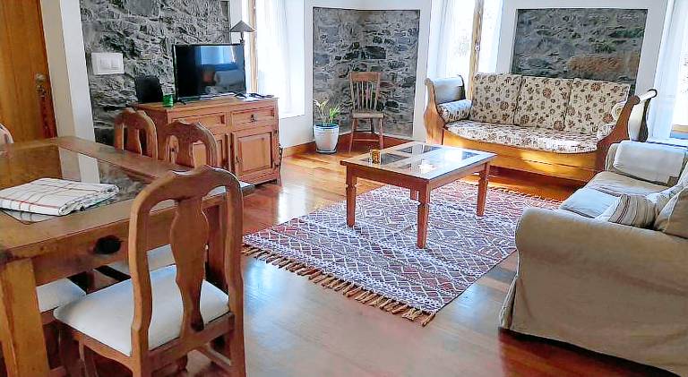 House with 2 rooms for 5 persons — photo 2