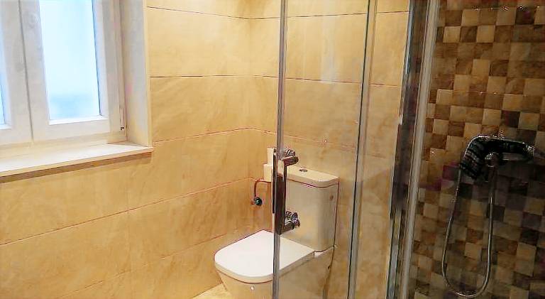 Rental apartment with 3 rooms for 5 persons — photo 5